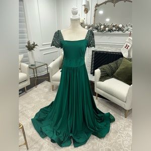 Emerald Green Formal Evening Dress